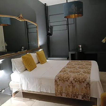 Sbarco Dei 1000 Bed & Breakfast 4*