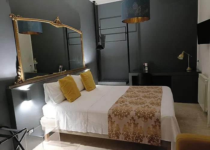 Sbarco Dei 1000 Couette-café 4*