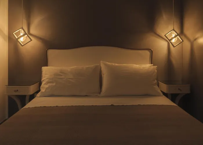 Sbarco Dei 1000 Couette-café 4*